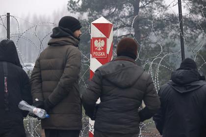 Лукашенко связал кризис на границе с Россией
