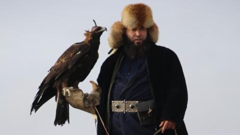 На чемпионате Карагандинской области по охоте с ловчими птицами лучшим стал беркутчи из Доскея