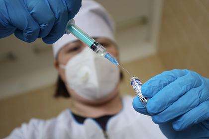 Иммунолог раскрыл сроки вакцинации для заболевших COVID-19