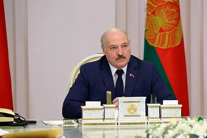 Лукашенко заявил о введенной поляками в заблуждение Меркель