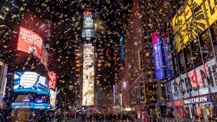 Полностью привитым ньюйоркцам разрешат встретить Новый год на Таймс-сквер
                17 ноября 2021, 08:10