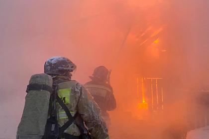 В пожаре в российском жилом доме заживо сгорели три ребенка