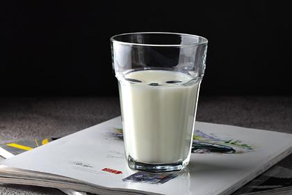 Россиянам рассказали об опасности молока