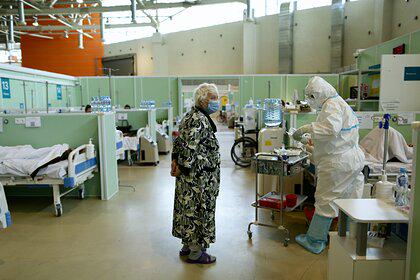 Попова заявила о необходимости привить переболевших COVID-19 от гриппа