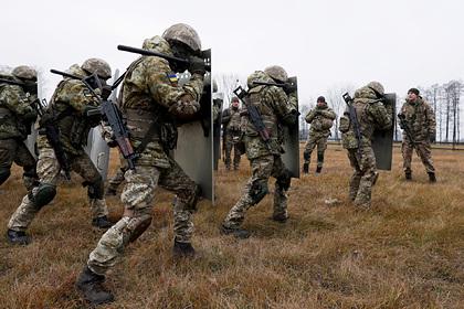 Политолог объяснил разрешение украинским пограничникам применять оружие