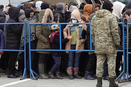 «Большая семерка» осудила Белоруссию за миграционный кризис