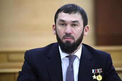 Соратник Кадырова пригрозил снять штаны перешедшим реку Фортангу