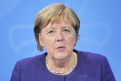 Меркель заявила о разных взглядах у Франции с Германией и России