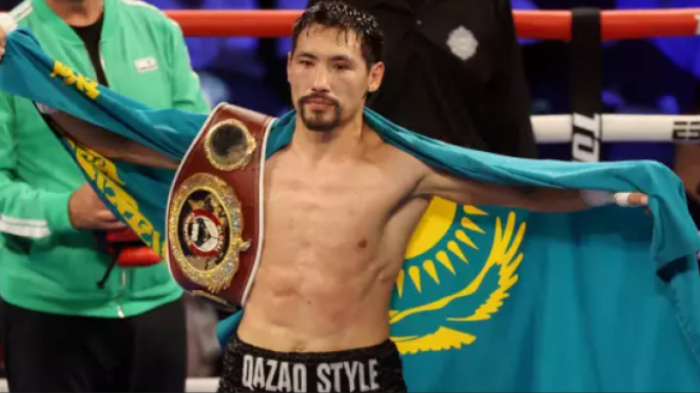 Казахстанский боксер одержал победу над экс-чемпионом мира
                21 ноября 2021, 09:31