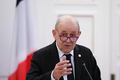 Глава МИД Франции назвал Россию «порой невыносимым соседом»