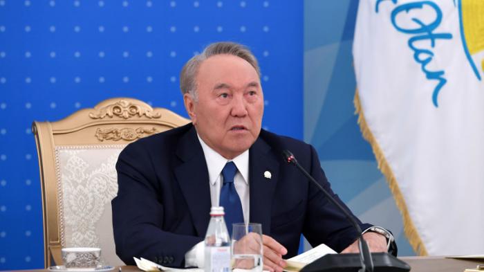 О чем говорил Назарбаев на заседании политсовета Nur Otan
                23 ноября 2021, 18:35