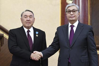 Назарбаев призвал казахстанцев сплотиться вокруг Токаева