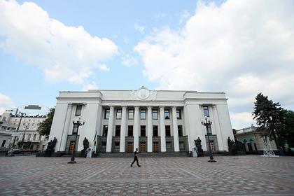 Законопроект о продлении особого статуса Донбасса внесли в Раду