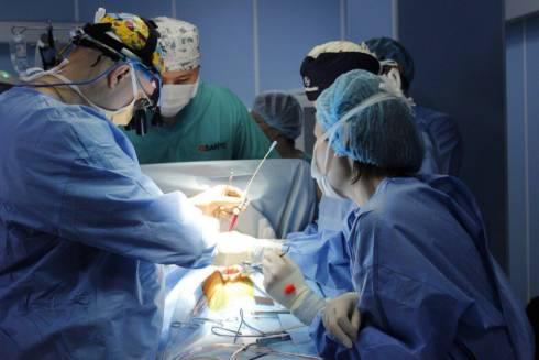 В Караганде трем малышам провели сложные операции на сердце