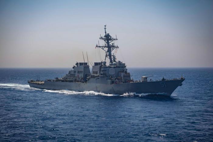 В Черное море готовится зайти эсминец ВМС США 