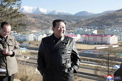 В Северной Корее запретили носить одну облюбованную Ким Чен Ыном вещь