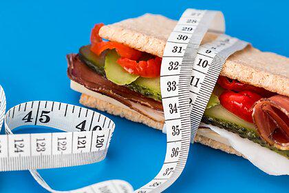 Психолог объяснила недостатки метода подсчета калорий