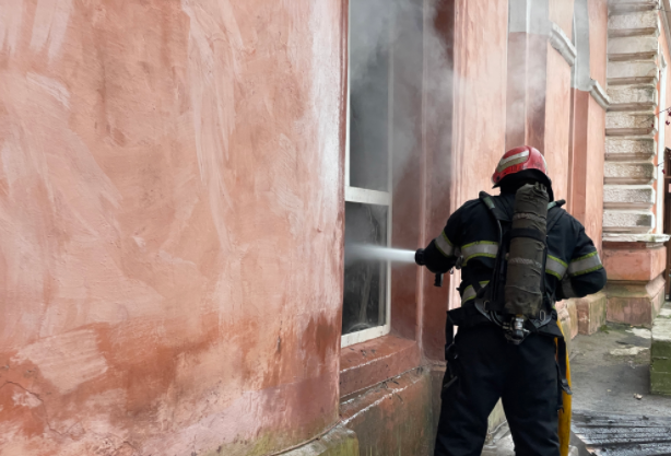 В Черновцах в больнице произошел пожар