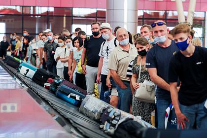 Россиянка описала ситуацию в аэропорту Шарм-эш-Шейха фразой «месиво из людей»