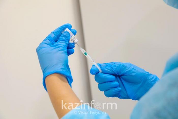 Сколько человек вакцинировались Pfizer в Алматинской области