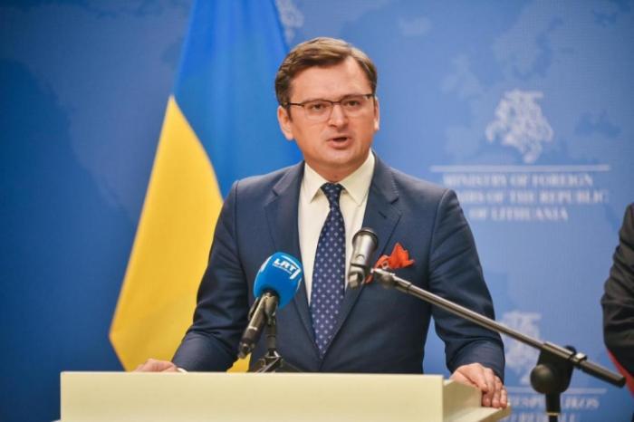 Кулеба считает, что решение о вторжении в Украину лежит в Кремле 