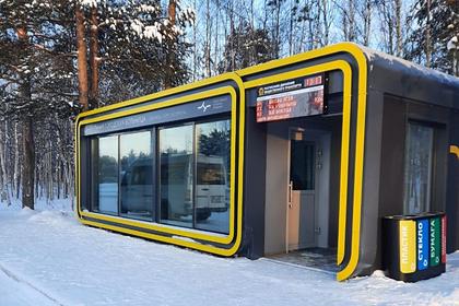 В российском городе появилась «умная» автобусная остановка-павильон