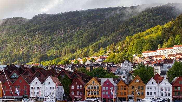 Норвегия ужесточает меры для сдерживания коронавируса