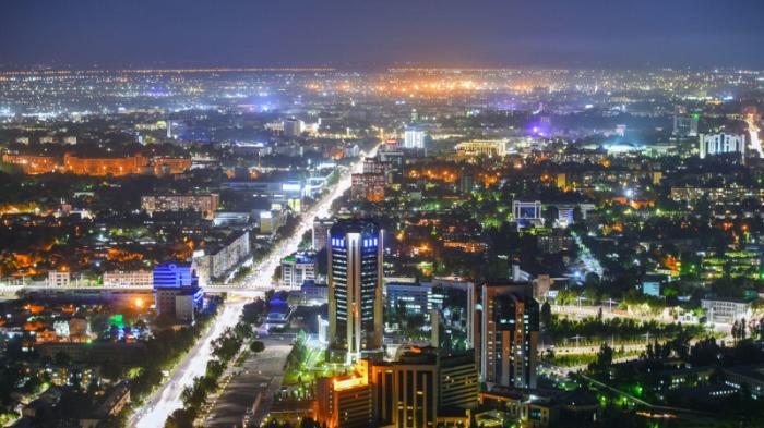 Водителям в Узбекистане разрешат не возить с собой права и техпаспорт
                01 декабря 2021, 12:16