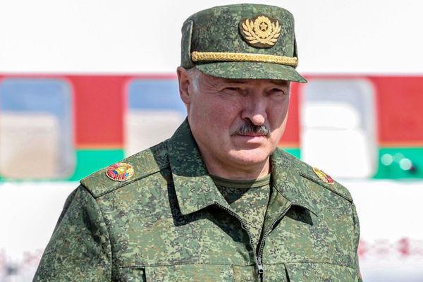 Лукашенко заявил о поддержке России в случае нападения Украины