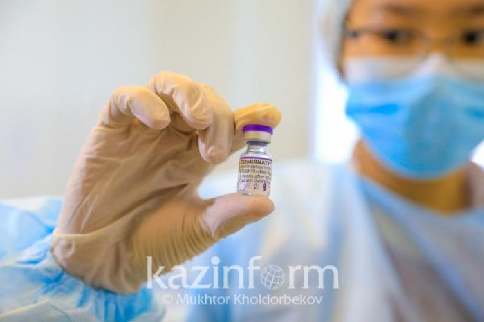 Количество вакцинированных Pfizer растет в Алматы