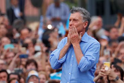 Бывшего президента Аргентины обвинили в незаконной слежке