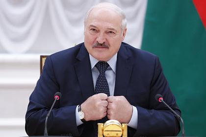 Лукашенко рассказал о соревновании сына с Путиным в стрельбе