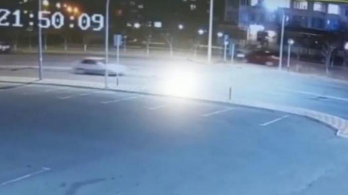 Жуткий наезд на пешехода попал на видео в Актау
                03 декабря 2021, 15:31