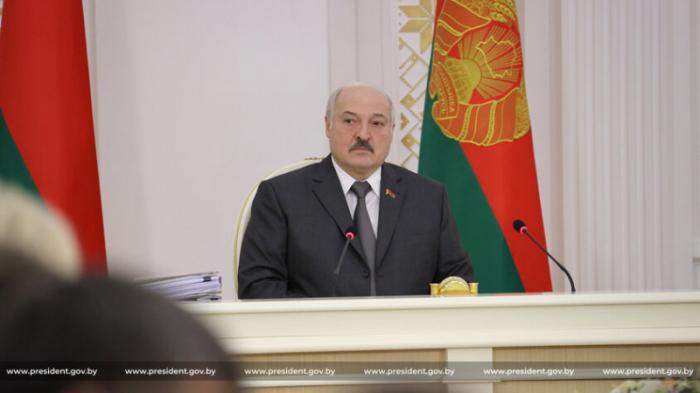 Лукашенко: Мы никогда не станем Украиной
                03 декабря 2021, 16:13