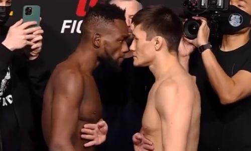 Жалгас Жумагулов подвергся провокациям перед четвертым боем в UFC. Видео