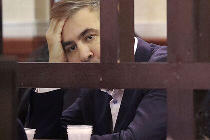 Мать Саакашвили призвала вернуть его на Украину