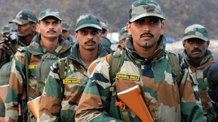 Военные по ошибке убили 14 человек в Индии
                06 декабря 2021, 03:59