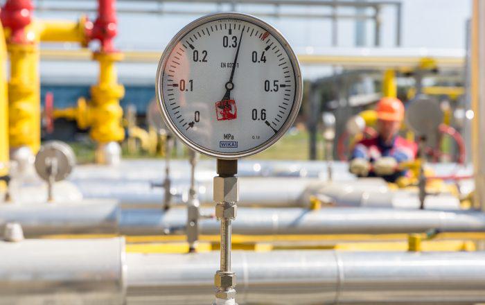 За год запасы газа в украинских газохранилищах снизились на более чем на треть