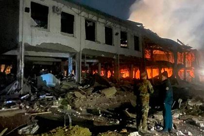 В Узбекистане в торговом центре произошел взрыв