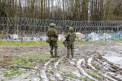 Среди мигрантов на границе Белоруссии и Польши нашли чеченцев