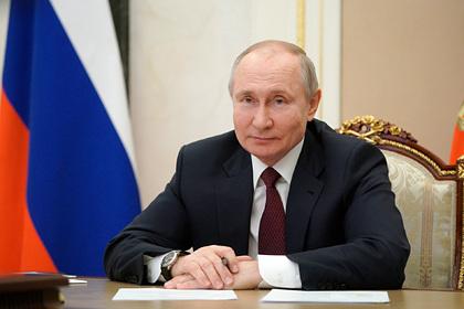 Политолог рассказал о концептуальном восстановлении Путиным Советского Союза