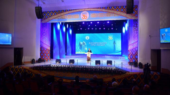 Спикер Сената вручил государственные награды жителям Кызылординской области
                08 декабря 2021, 21:20
