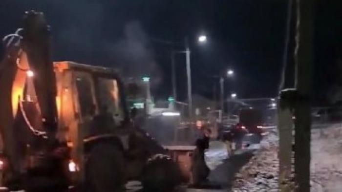 Укладка асфальта на снег в Талгаре попала на видео
                09 декабря 2021, 04:55