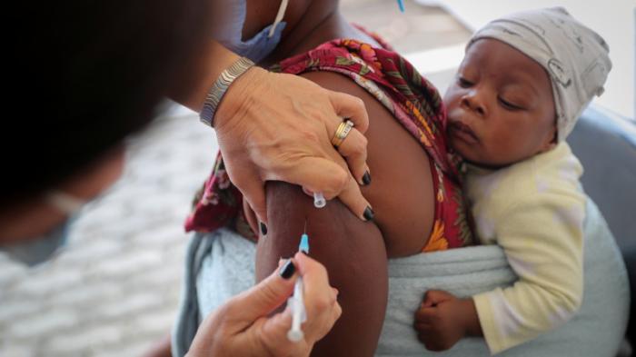 Южная Африка одобрила бустерную прививку от коронавируса
                09 декабря 2021, 10:13
