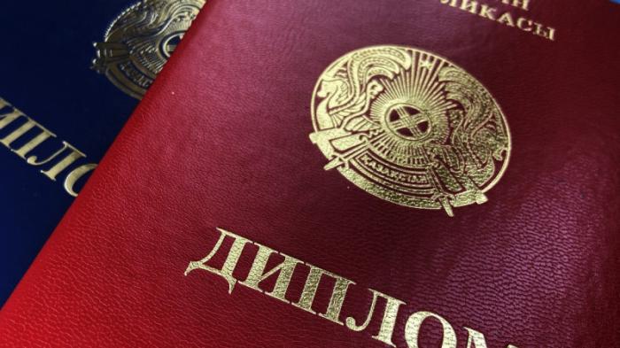 В Кызылординской области выпускники вуза узнали, что их дипломы недействительны
                09 декабря 2021, 11:58