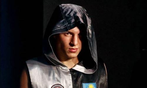 Казахстанский боксер узнал дату боя и соперника после поражения нокаутом в первом раунде