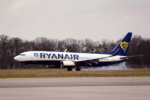 Польша опубликовала аудиозапись, доказывающую причастность КГБ к посадке рейса Ryanair