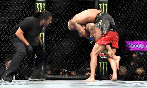 Чарльз Оливейа — Дастин Порье: видео полного боя за титул чемпиона UFC в формате HD