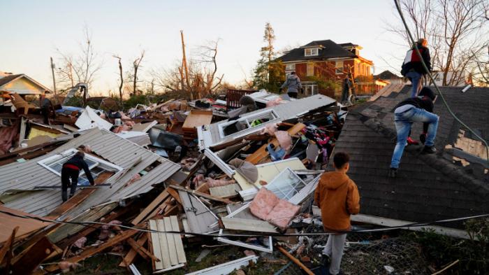 Байден признал торнадо в Кентукки федеральной катастрофой
                13 декабря 2021, 11:54