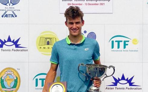 Карагандинский теннисист стал победителем международного турнира в Индии